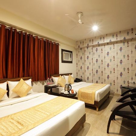 Hotel Classic Plaza At Delhi Airport ניו דלהי מראה חיצוני תמונה