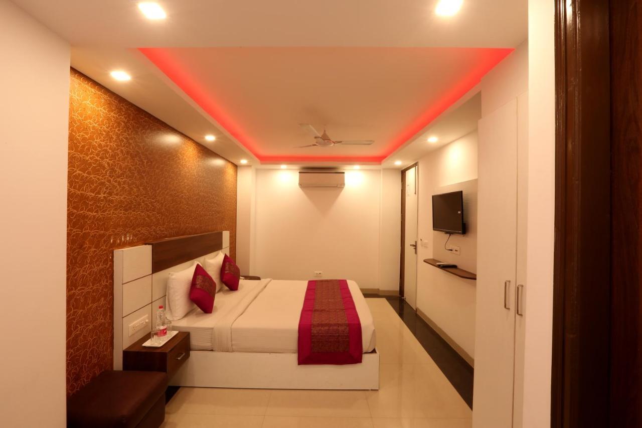 Hotel Classic Plaza At Delhi Airport ניו דלהי מראה חיצוני תמונה